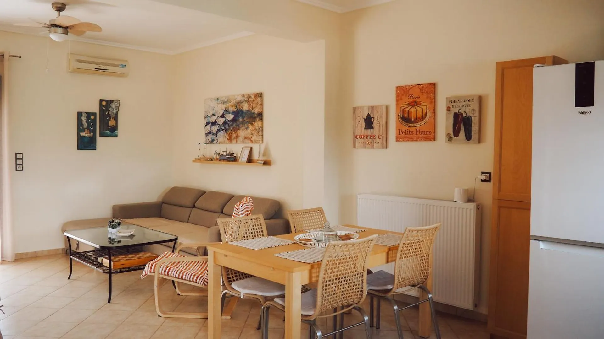 Vakantiehuis Summer House In Halkidiki Paralia Dionysiou